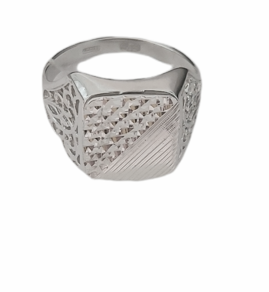 Кольцо из серебра  с алмазной гранью 13100050162 Кольцо (Ag 925)