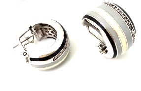 Серьги из серебра с эмалью и фианитами EGF19355-4 Серьги (Ag 925)