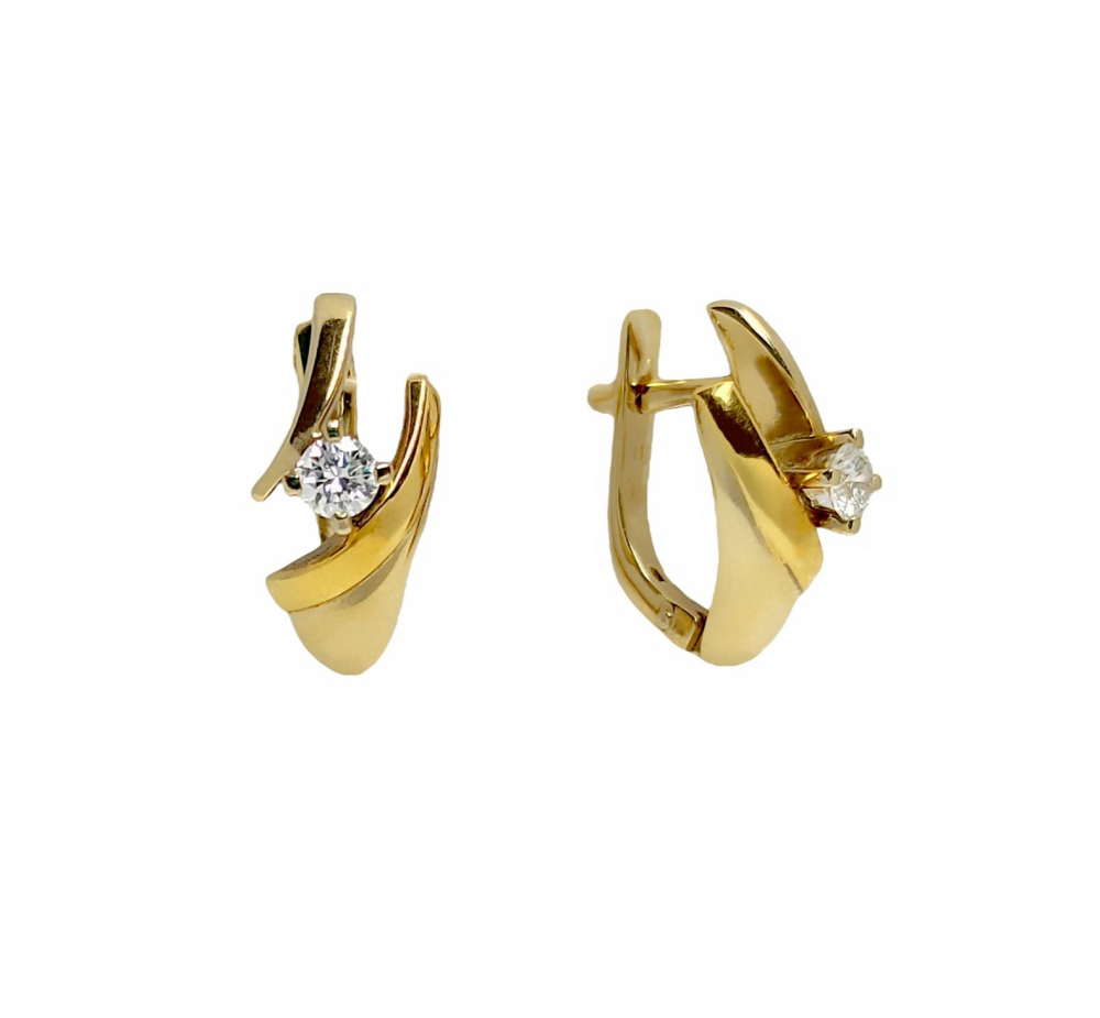 Серьги из желтого золота с бриллиантами C 0836522 Серьги (Au 750)