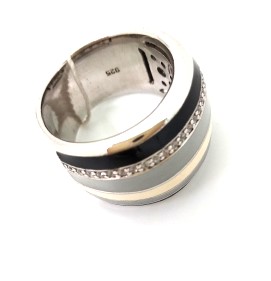 Кольцо из серебра с эмалью RGF19355-4 Кольцо (Ag 925)